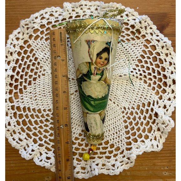 Vintage Dresden Star Victorian Paper Cone St Patricks Day Irish Dance Ornament - Picture 3 of 4